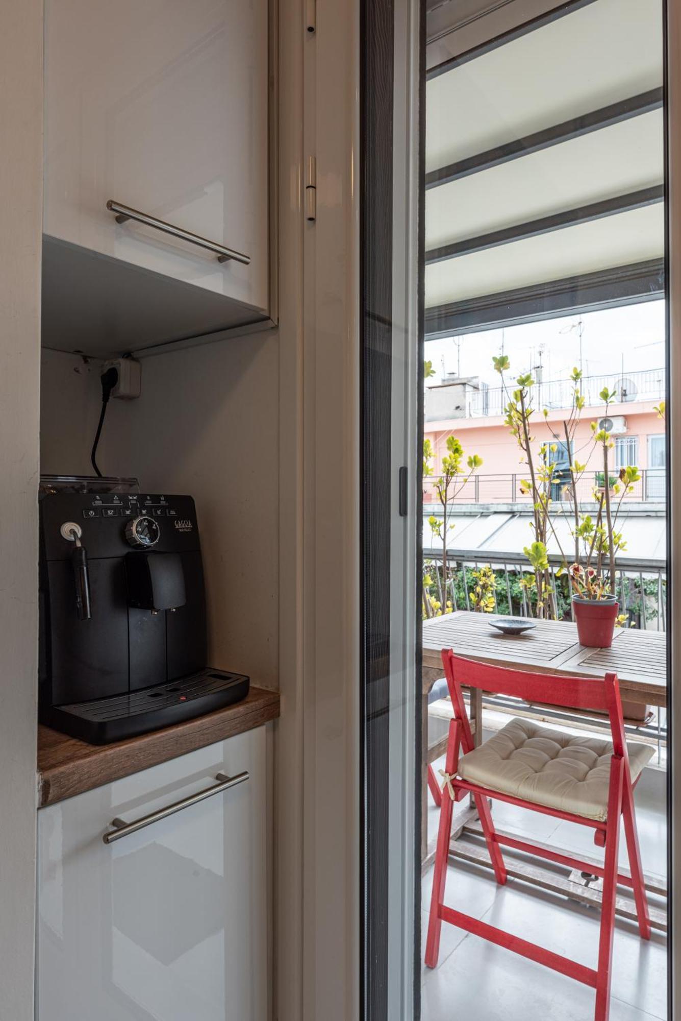 Modern Studio Apartment B Atina Dış mekan fotoğraf